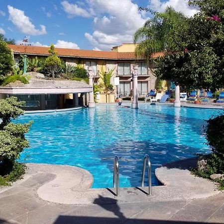 Gran Hotel Hacienda De La Noria Aguascalientes Exterior photo The swimming pool at the hotel