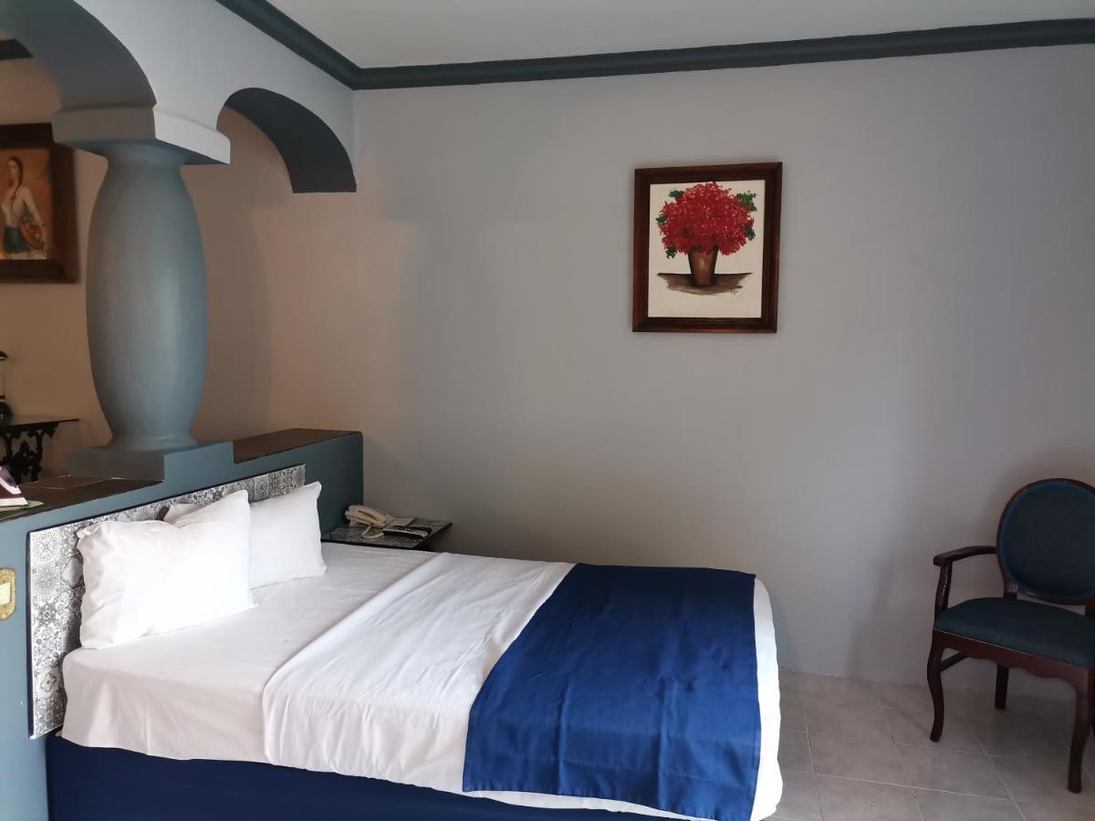Gran Hotel Hacienda De La Noria Aguascalientes Exterior photo A room at the hotel