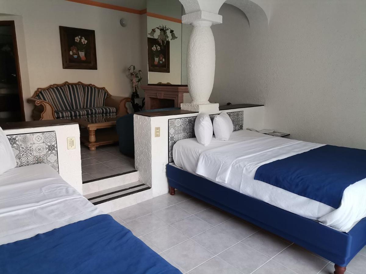 Gran Hotel Hacienda De La Noria Aguascalientes Exterior photo A room at the hotel