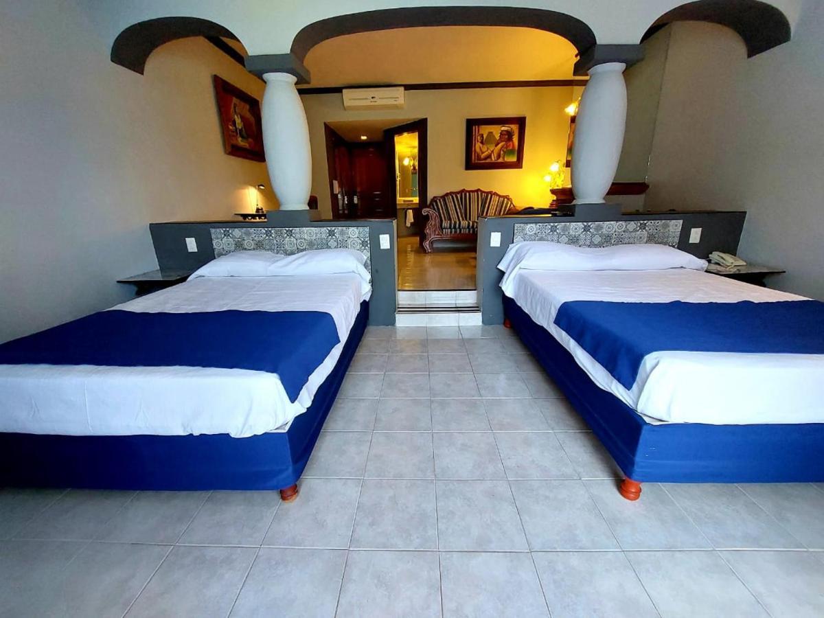 Gran Hotel Hacienda De La Noria Aguascalientes Exterior photo A room at the hotel