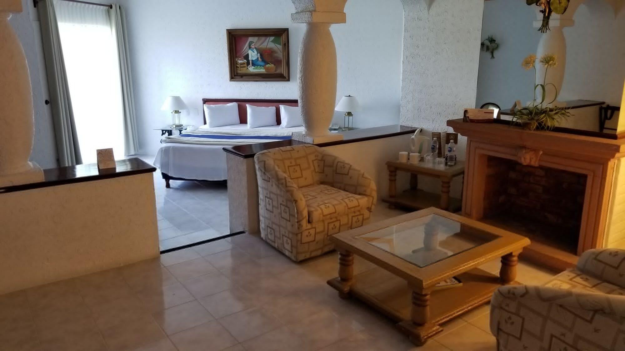 Gran Hotel Hacienda De La Noria Aguascalientes Exterior photo A suite at the hotel