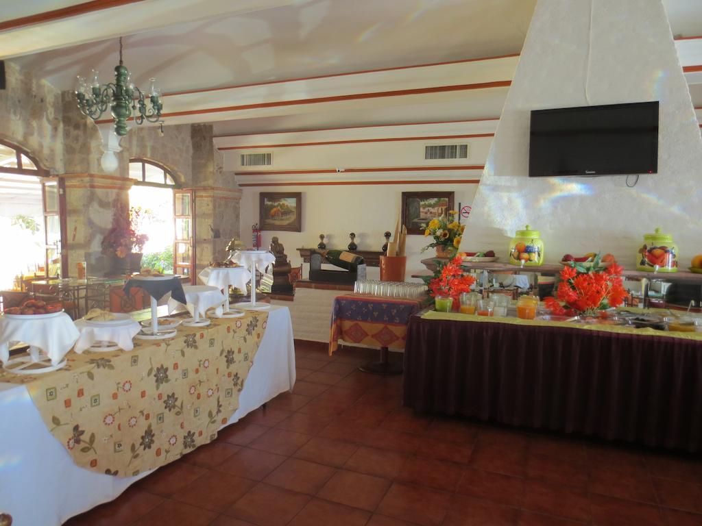 Gran Hotel Hacienda De La Noria Aguascalientes Exterior photo The interior of the restaurant